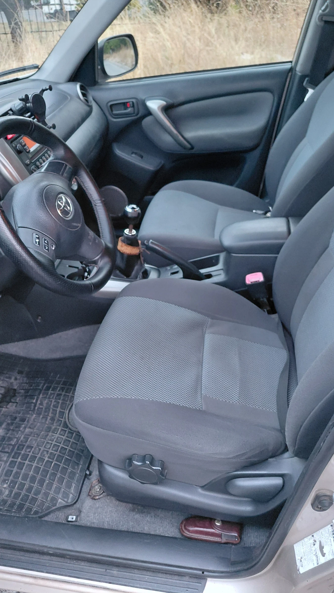 Toyota Rav4, снимка 9 - Автомобили и джипове - 56167212