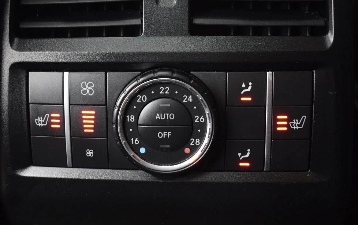 Mercedes-Benz GL 350, снимка 12 - Автомобили и джипове - 56255445