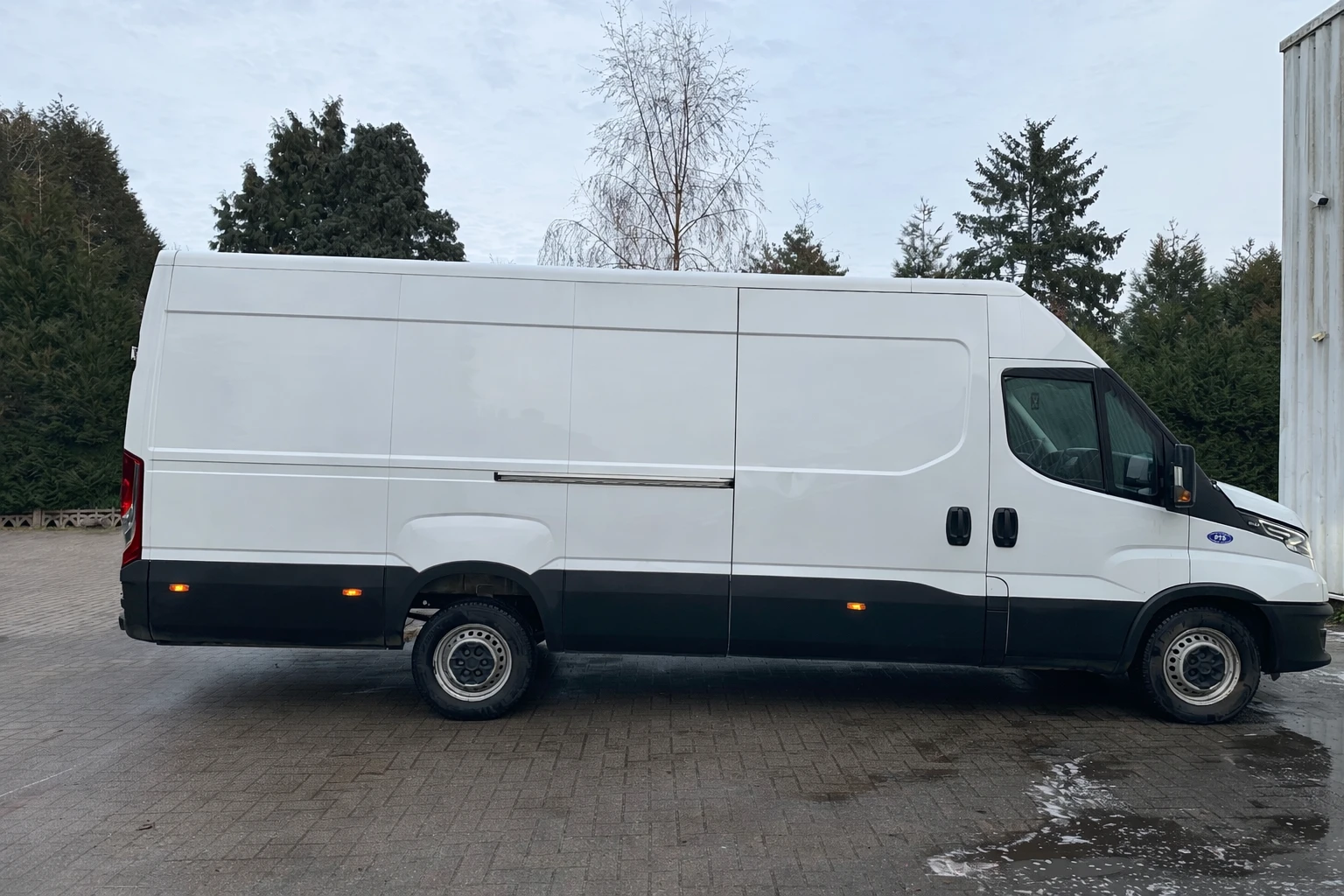 Iveco 35c18 L4H2 | Mobile.bg � ����������� 3