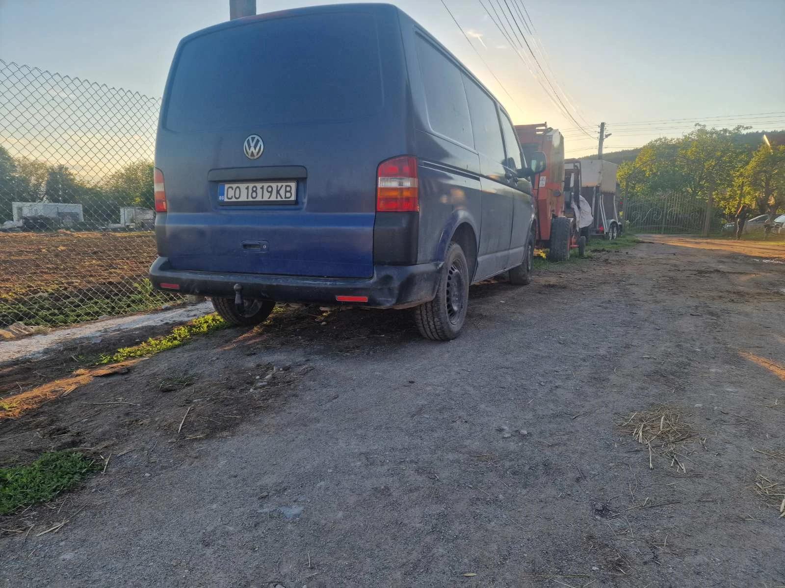VW T5, снимка 7 - Бусове и автобуси - 54605811