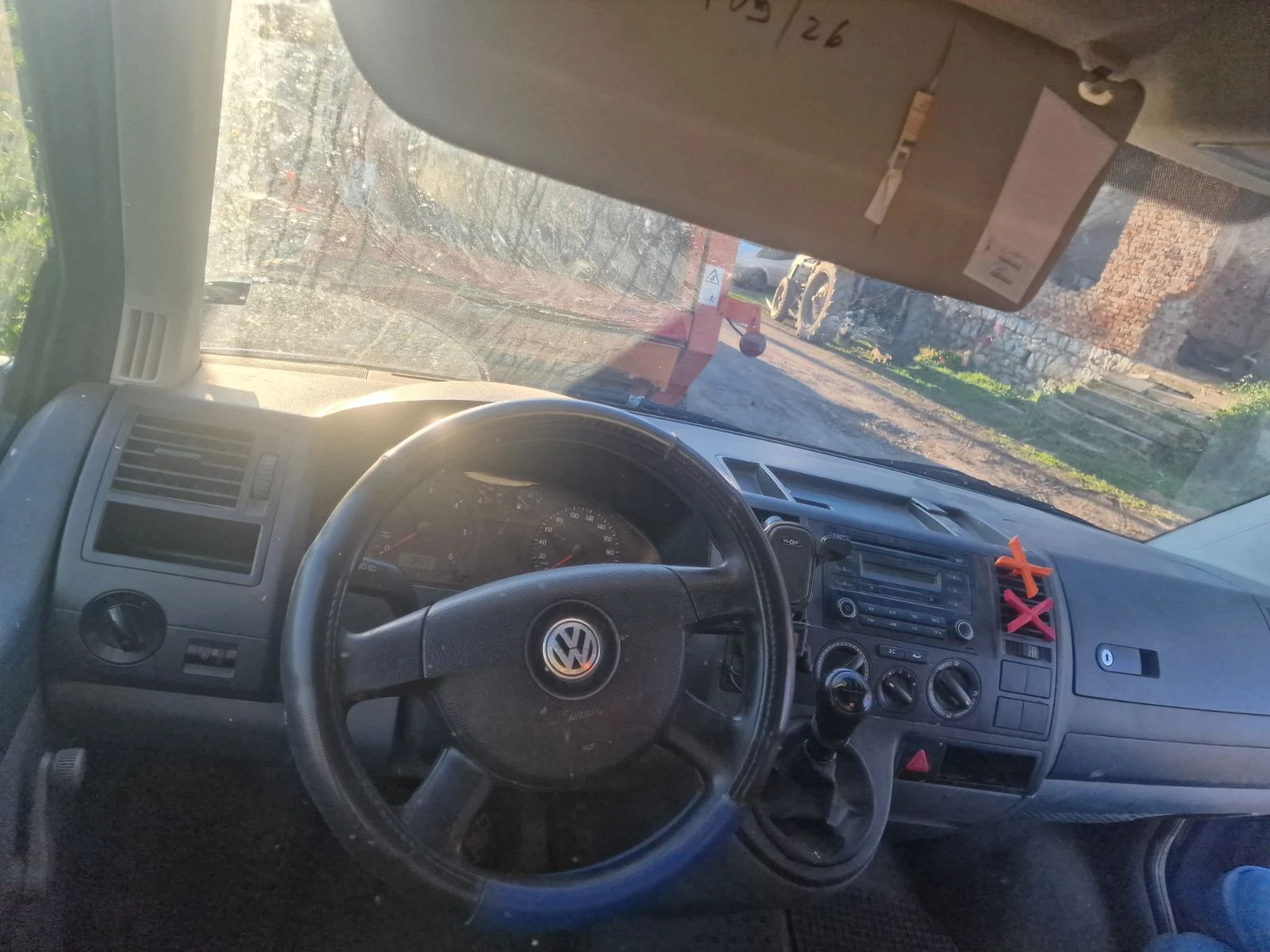 VW T5, снимка 11 - Бусове и автобуси - 54605811