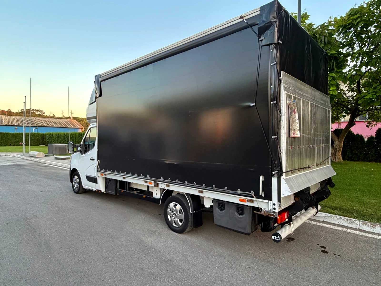 Renault Master 2.3 170hp ПАДАЩ БОРД!ТЕМПОМАТ!КЛИМА!ТОП СЪСТОЯНИЕ!, снимка 4 - Бусове и автобуси - 55245063