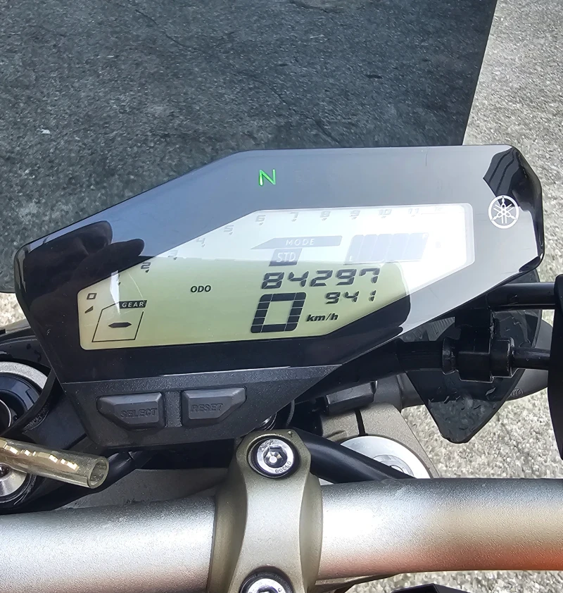 Yamaha Mt-09 Перфектен!, снимка 11 - Мотоциклети и мототехника - 52576011