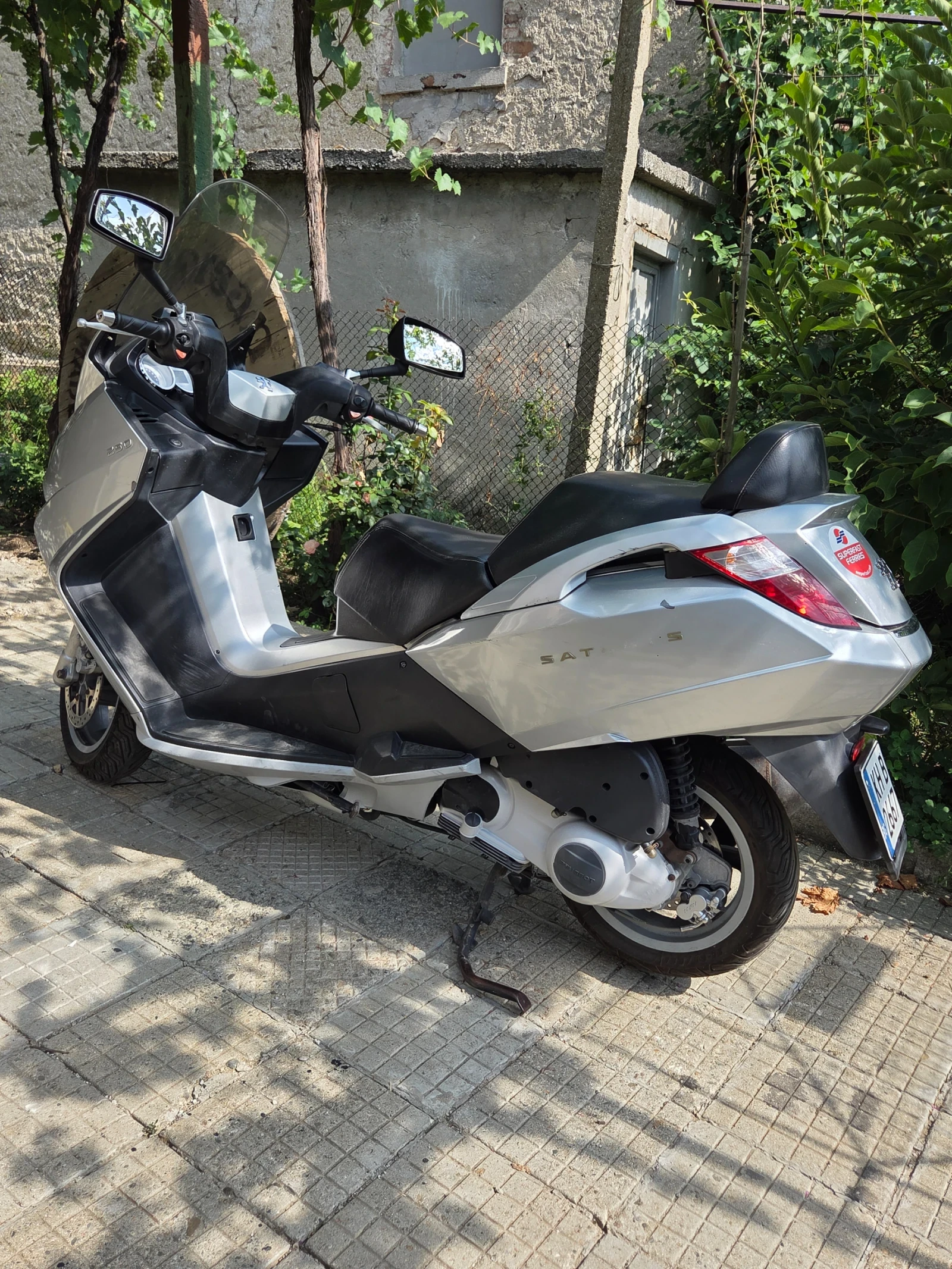 Peugeot Satelis 250 - изображение 4