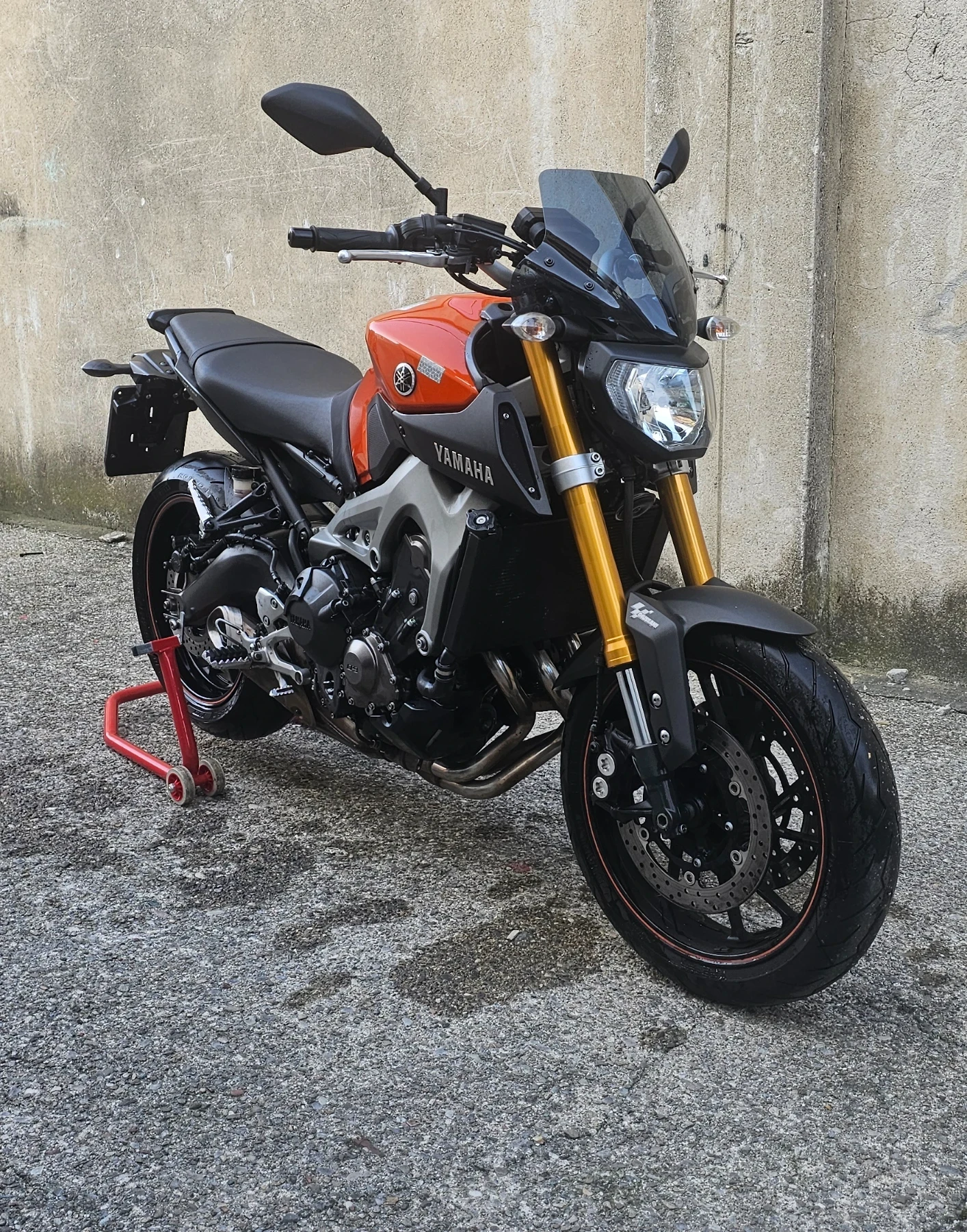 Yamaha Mt-09 Перфектен! - изображение 2