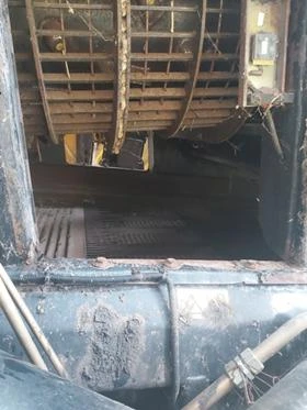 Комбайн New Holland CR 9080 T3 с хедер BISO 9m V, снимка 5