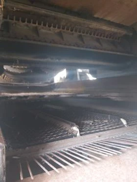 Комбайн New Holland CR 9080 T3 с хедер BISO 9m V, снимка 15