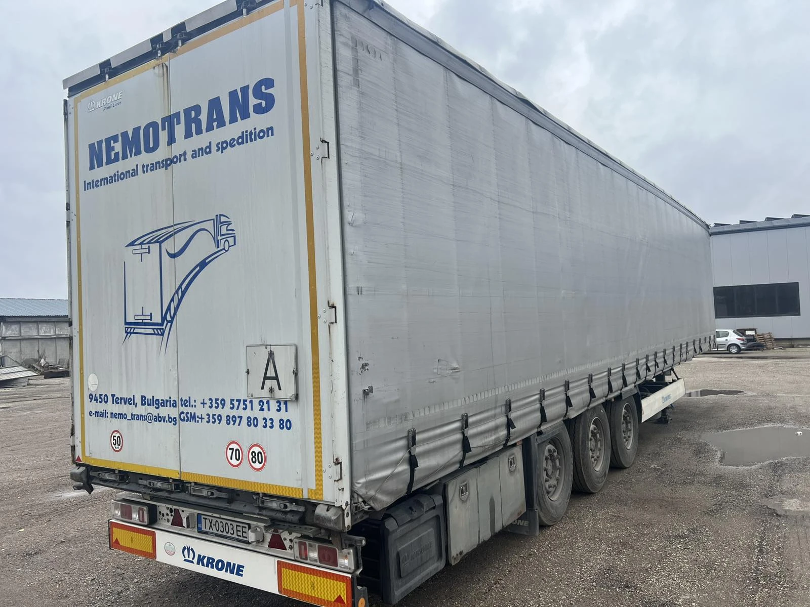 Полуремарке Krone SD  с капаци, снимка 4 - Ремаркета - 56733711