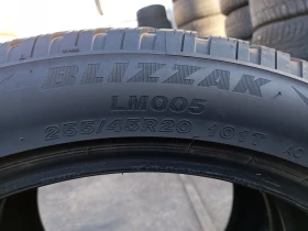 Гуми Зимни 255/45R20, снимка 2