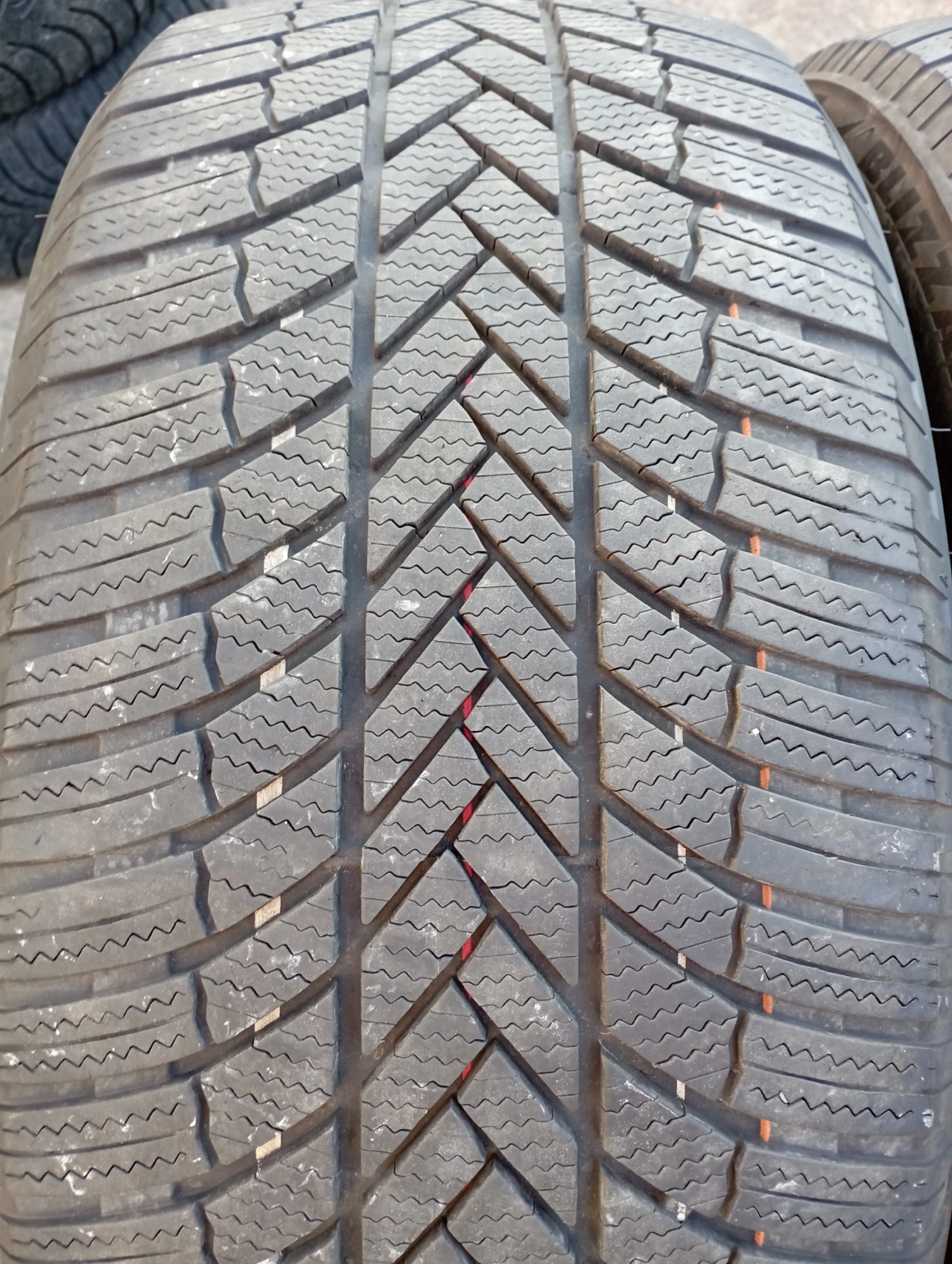  255/45R20 | Mobile.bg   1