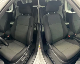 VW Caddy MAXI 150к.с. Bi-Xenon ДИСТРОНИК НАВИГАЦИЯ , снимка 8