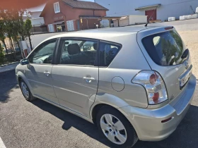 Toyota Corolla verso 1.8 VVT-i ГАЗ, снимка 4