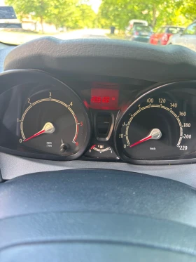Обява за продажба на Ford Fiesta 1.4 TDCI ~6 999 лв. - изображение 9