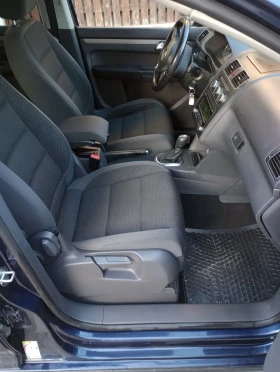 VW Touran 1.6TDI/105k., снимка 12