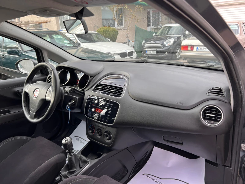 Fiat Punto EVO 1.4I NATURAL POWER, снимка 12 - Автомобили и джипове - 44829620