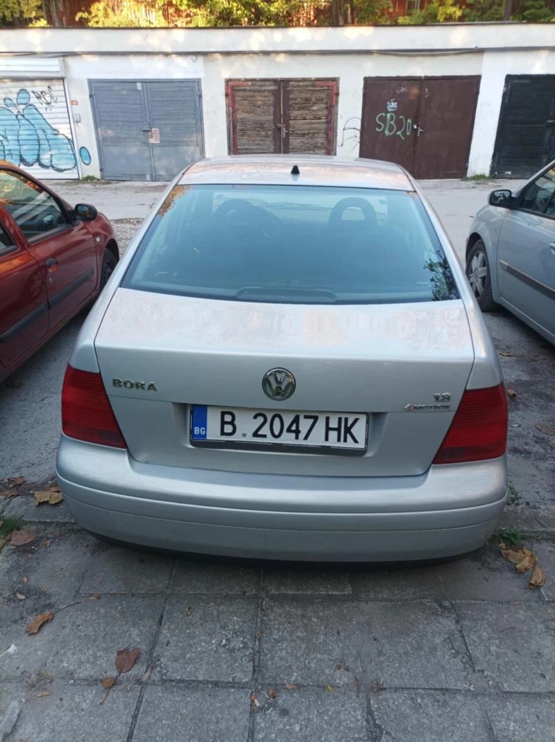 VW Bora, снимка 4 - Автомобили и джипове - 47719262