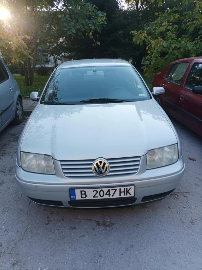 VW Bora, снимка 1 - Автомобили и джипове - 47719262