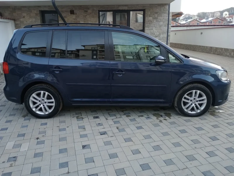 VW Touran 1.6TDI/105k., снимка 8 - Автомобили и джипове - 52817484