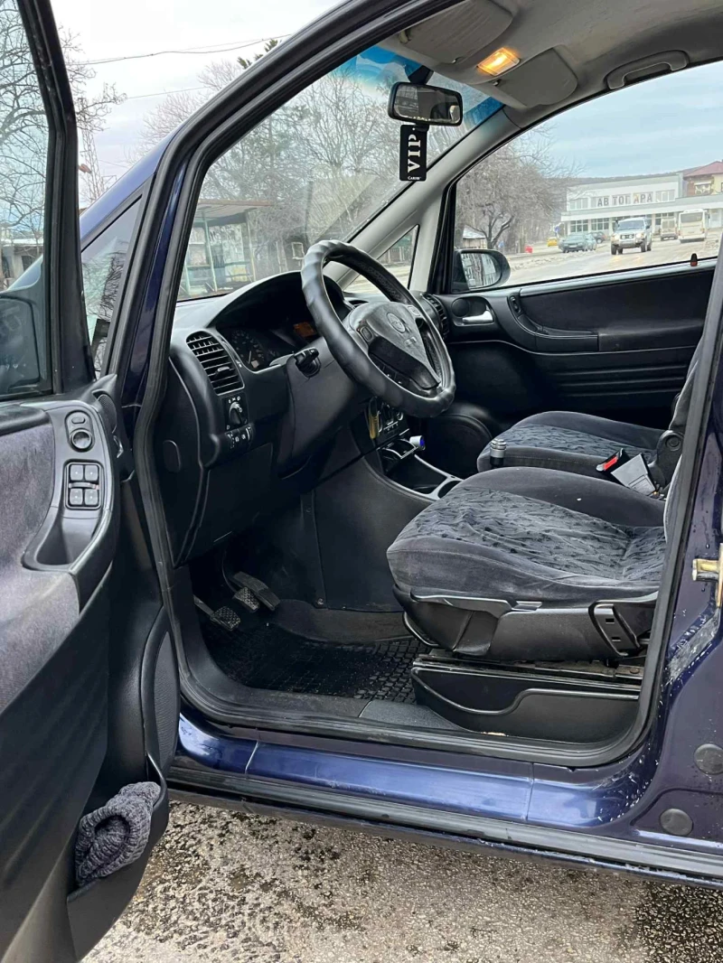 Opel Zafira 2.0 dizel 101kc, снимка 10 - Автомобили и джипове - 53054160