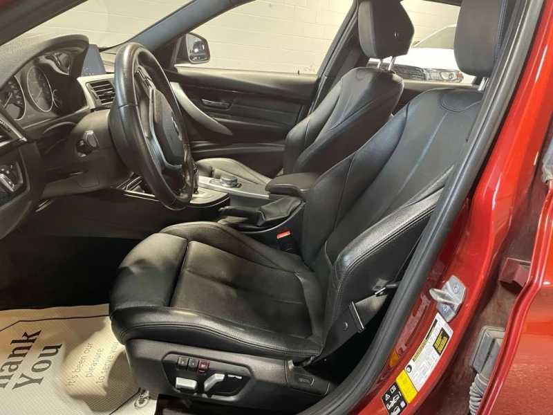 BMW 330 * xDrive SA * CARFAX * ЦЕНА ДО БГ, снимка 9 - Автомобили и джипове - 53236064