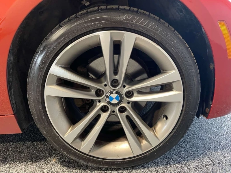 BMW 330 * xDrive SA * CARFAX * ЦЕНА ДО БГ, снимка 16 - Автомобили и джипове - 53236064