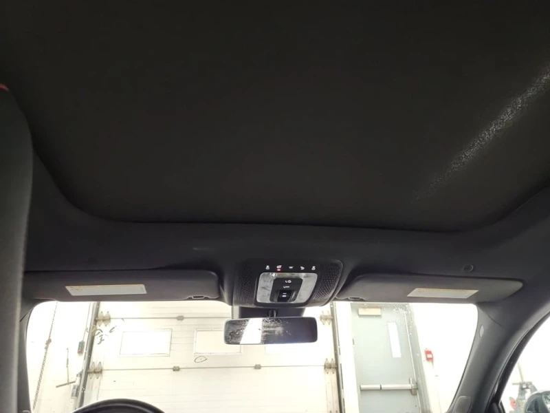 Mercedes-Benz A 250 / 360 / PANO / PODGREV / CARFAX, снимка 14 - Автомобили и джипове - 53248080