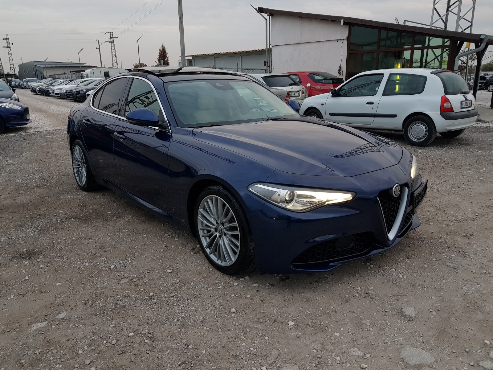 Alfa Romeo Giulia 2.2 - 180 к.с. ЛИЗИНГ - изображение 3