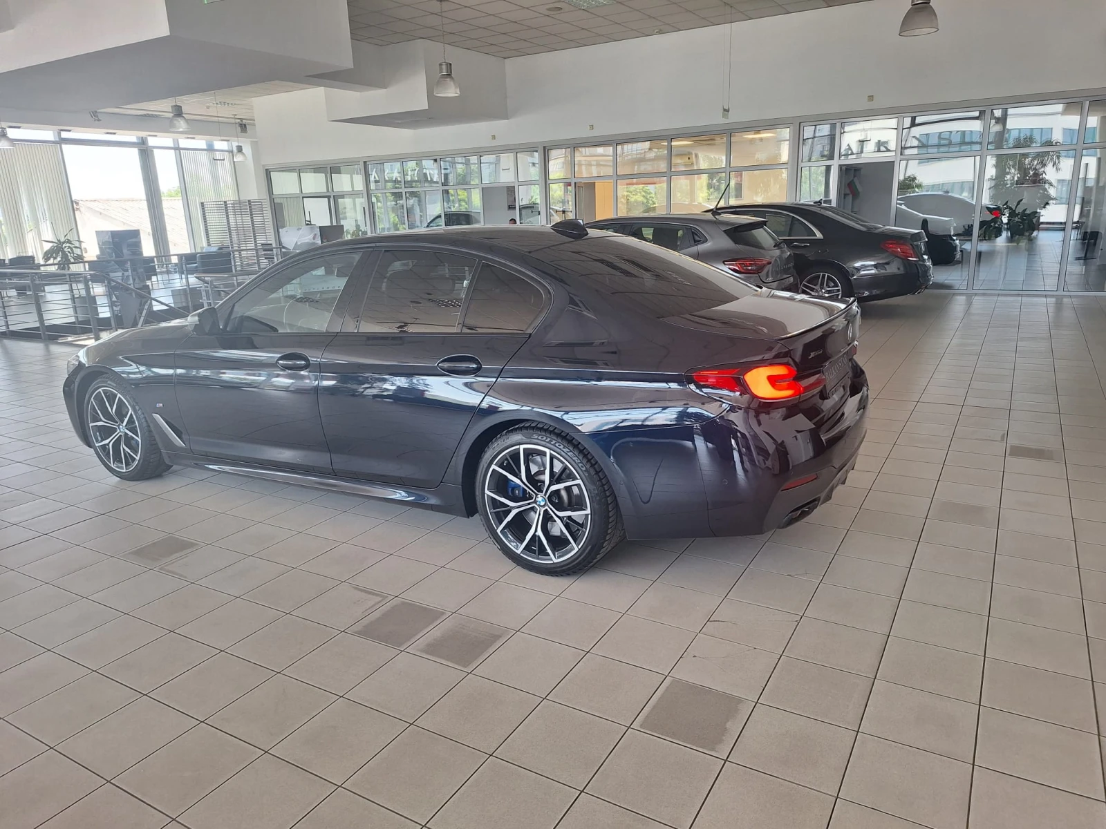 BMW 550 ix - изображение 3