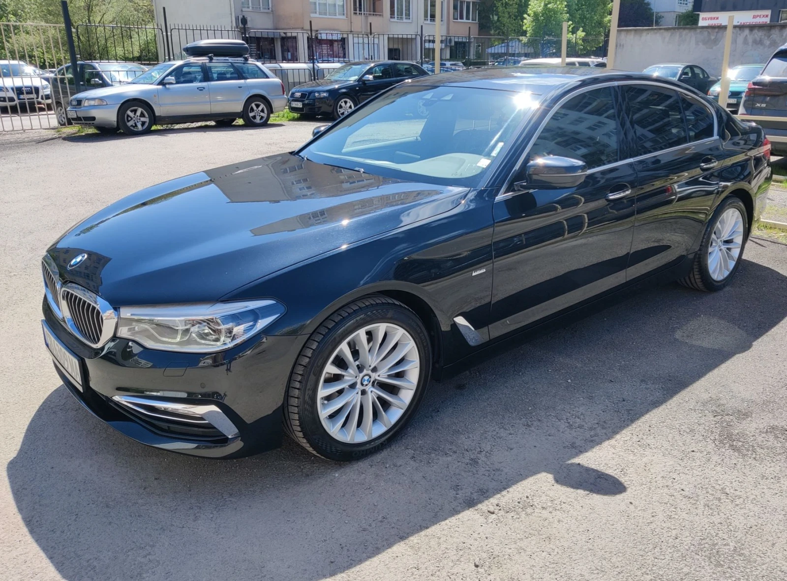 BMW 520 xDrive Luxury - изображение 2