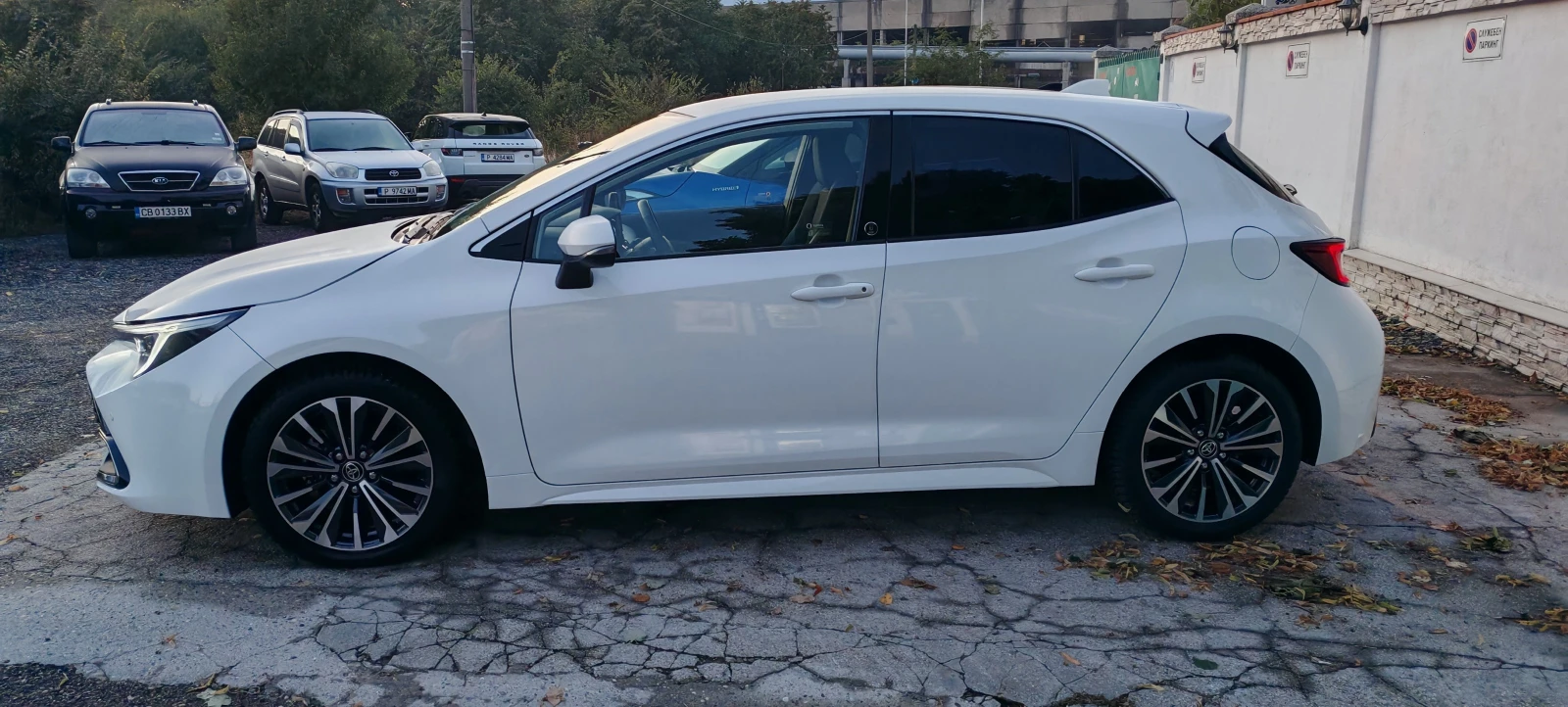 Toyota Corolla 2024г 3345km HYBRID 1.8i АВТОМАТ, TEAM D edition - изображение 4