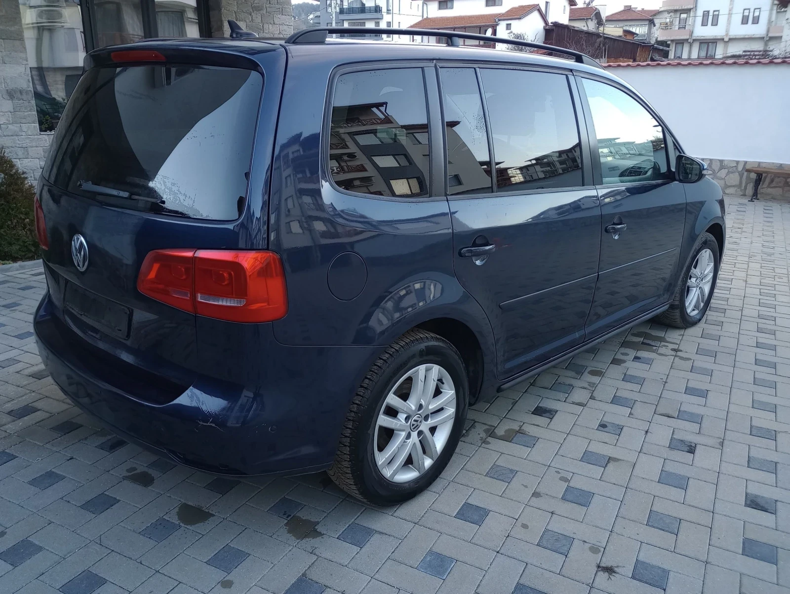 VW Touran 1.6TDI/105k. - изображение 4