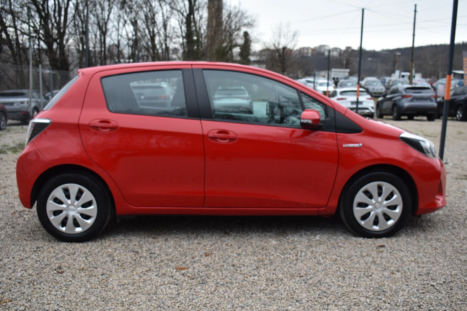 Toyota Yaris 1.5HYBRID= ITALY= ОТЛИЧНА!!! - изображение 6