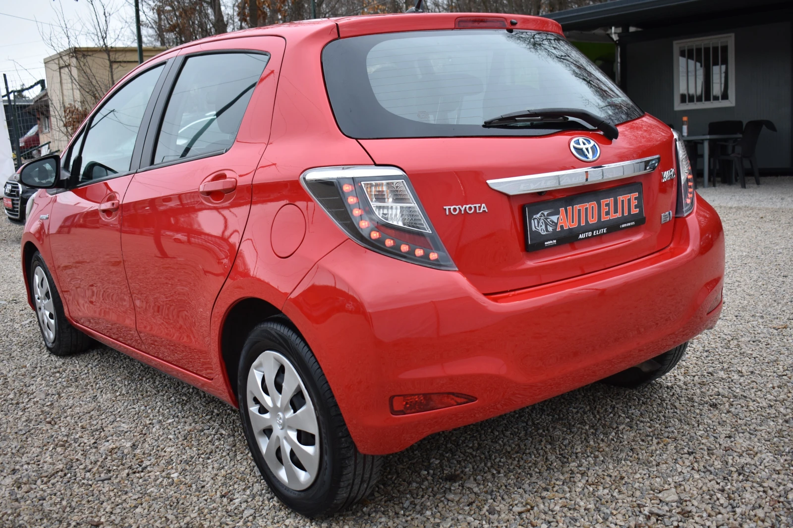 Toyota Yaris 1.5HYBRID= ITALY= ОТЛИЧНА!!! - изображение 3