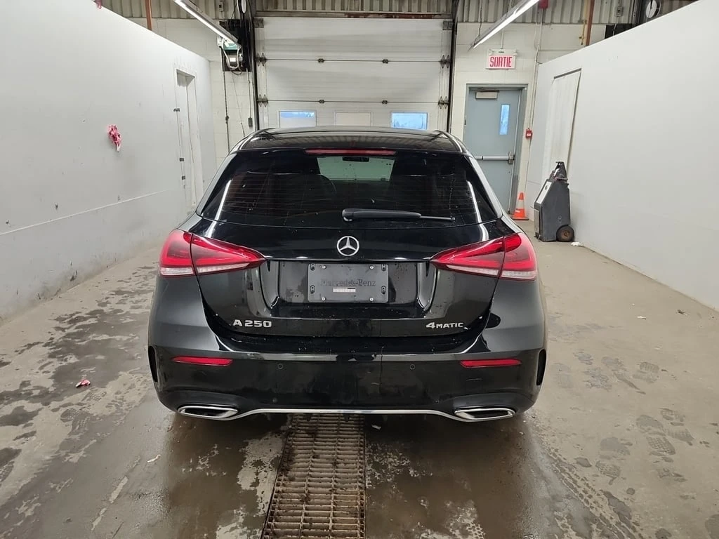 Mercedes-Benz A 250 / 360 / PANO / PODGREV / CARFAX - изображение 6