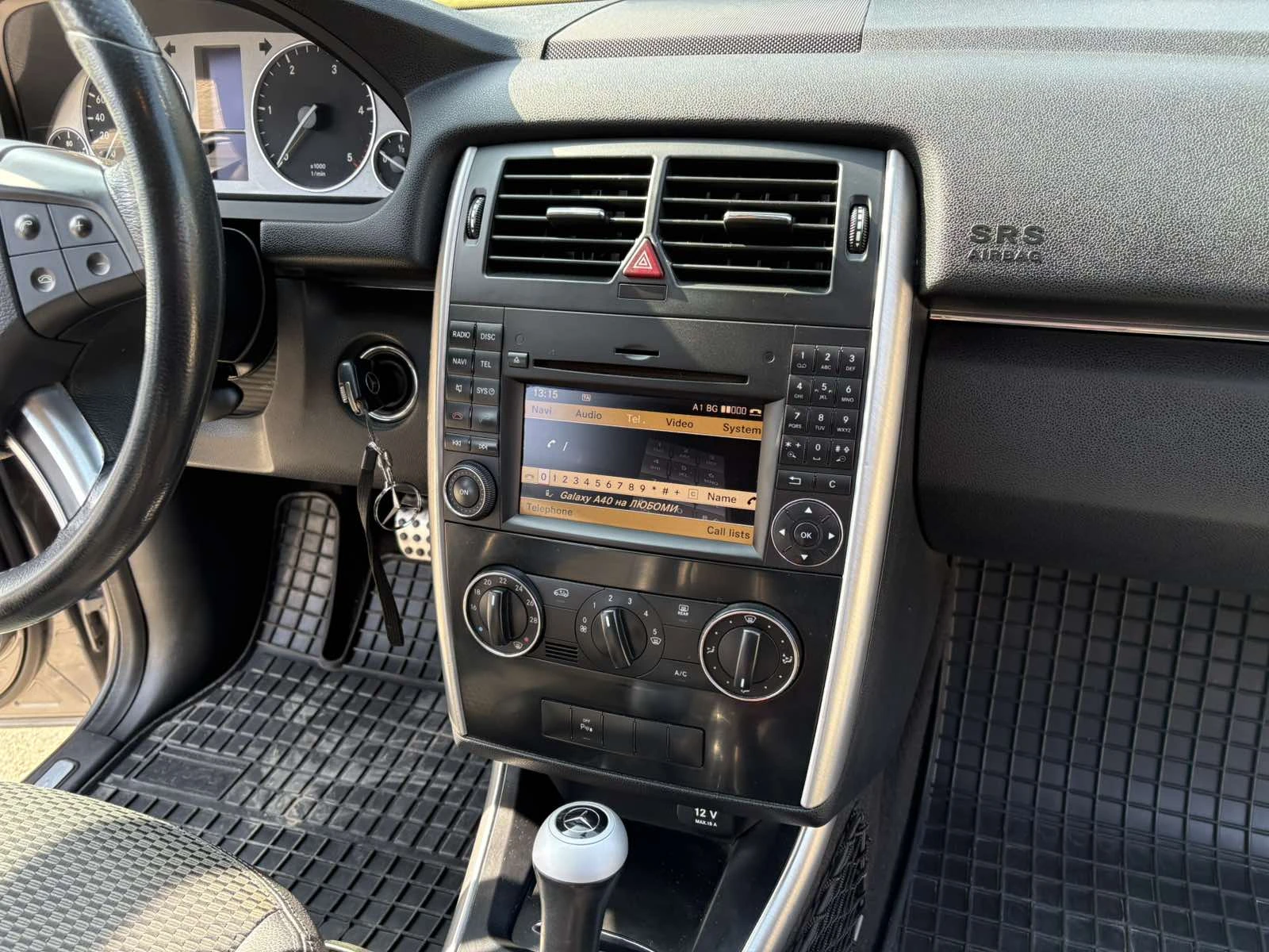 Mercedes-Benz B 200, снимка 8 - Автомобили и джипове - 53714685