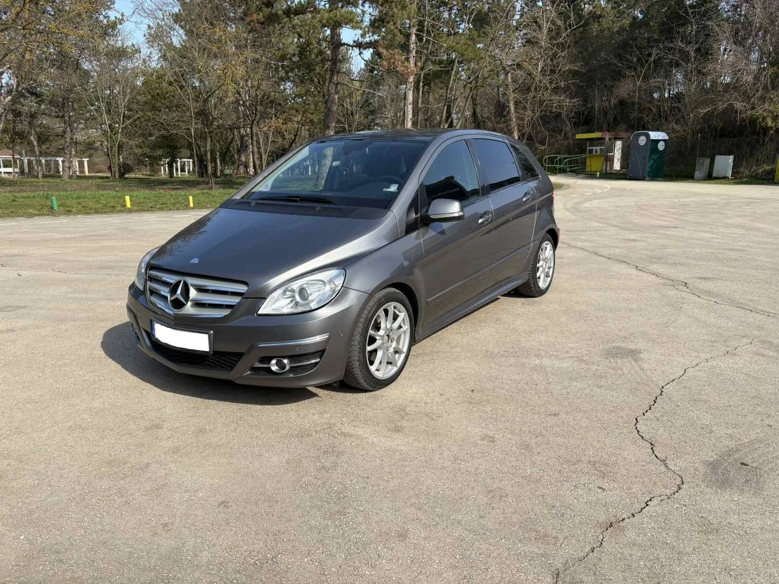 Mercedes-Benz B 200, снимка 2 - Автомобили и джипове - 53714685