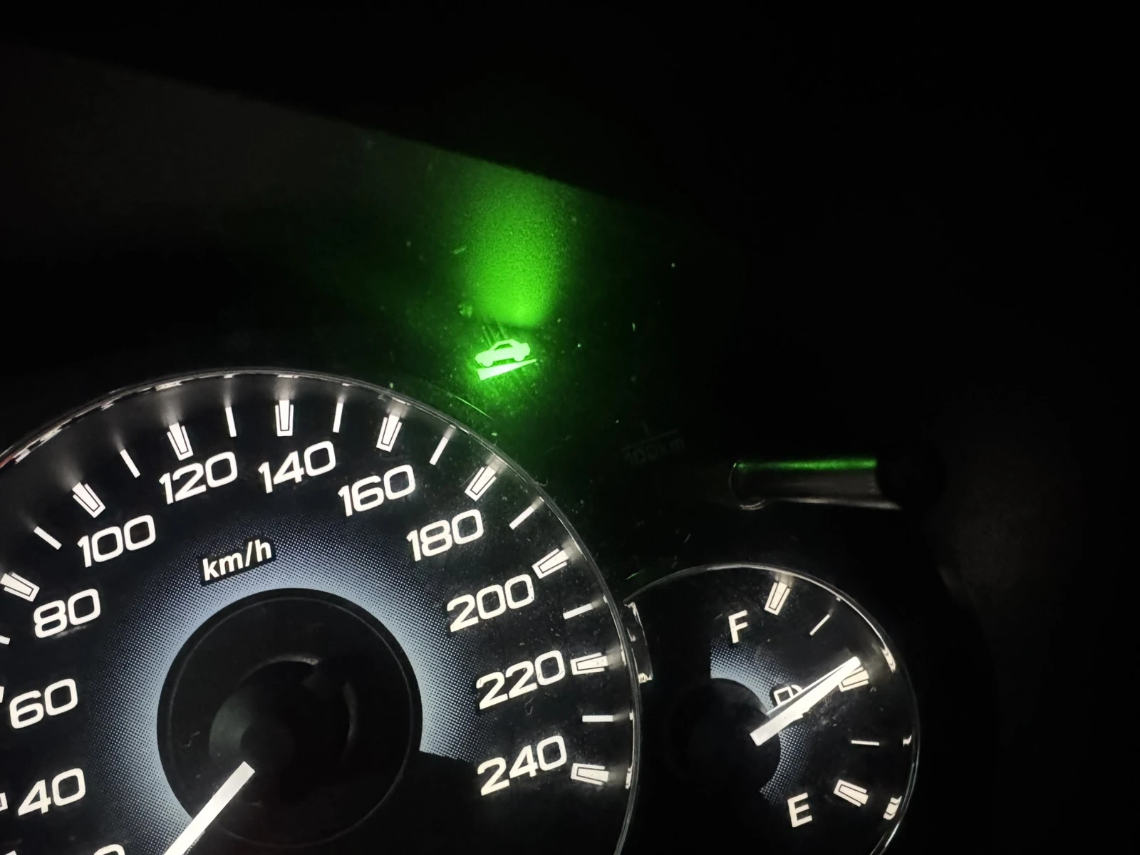 Subaru Legacy 2.0, снимка 7 - Автомобили и джипове - 53735925