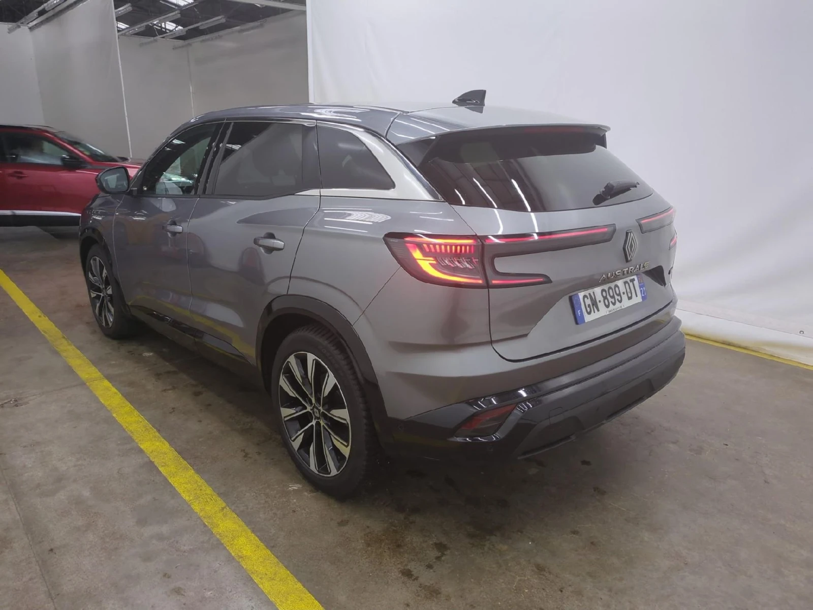 Renault Austral Techno Hybrid 200hp, снимка 4 - Автомобили и джипове - 53985590