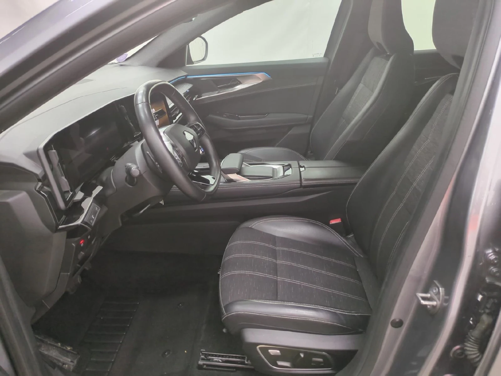 Renault Austral Techno Hybrid 200hp, снимка 6 - Автомобили и джипове - 53985590