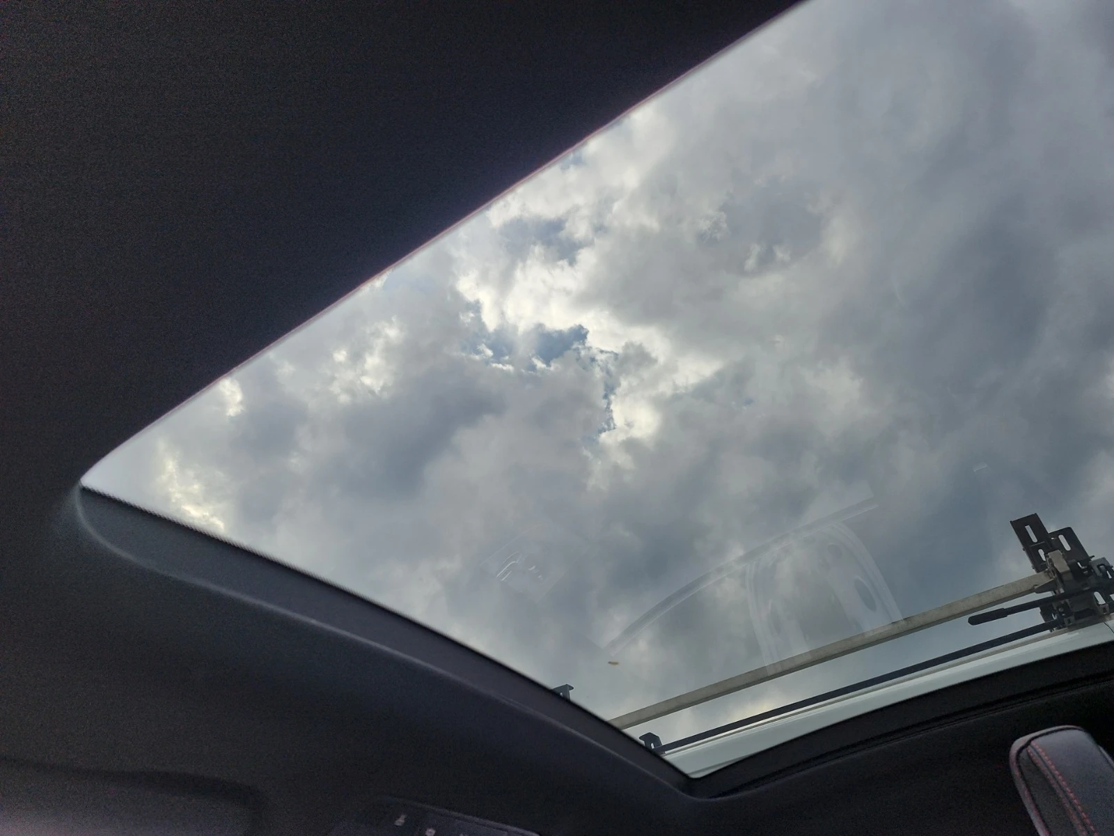 Mercedes-Benz C 43 AMG COUPE * HEAD UP * СЕРВИЗНА ИСТОРИЯ * , снимка 9 - Автомобили и джипове - 54217848