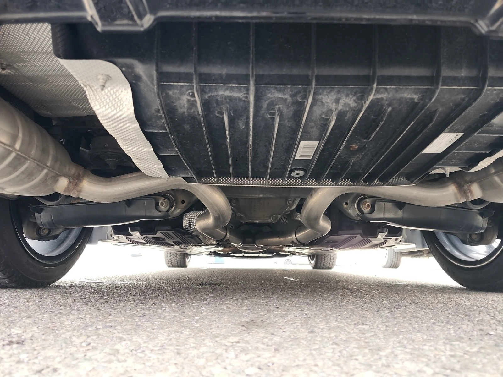 Mercedes-Benz C 43 AMG COUPE * HEAD UP * СЕРВИЗНА ИСТОРИЯ * , снимка 11 - Автомобили и джипове - 54217848