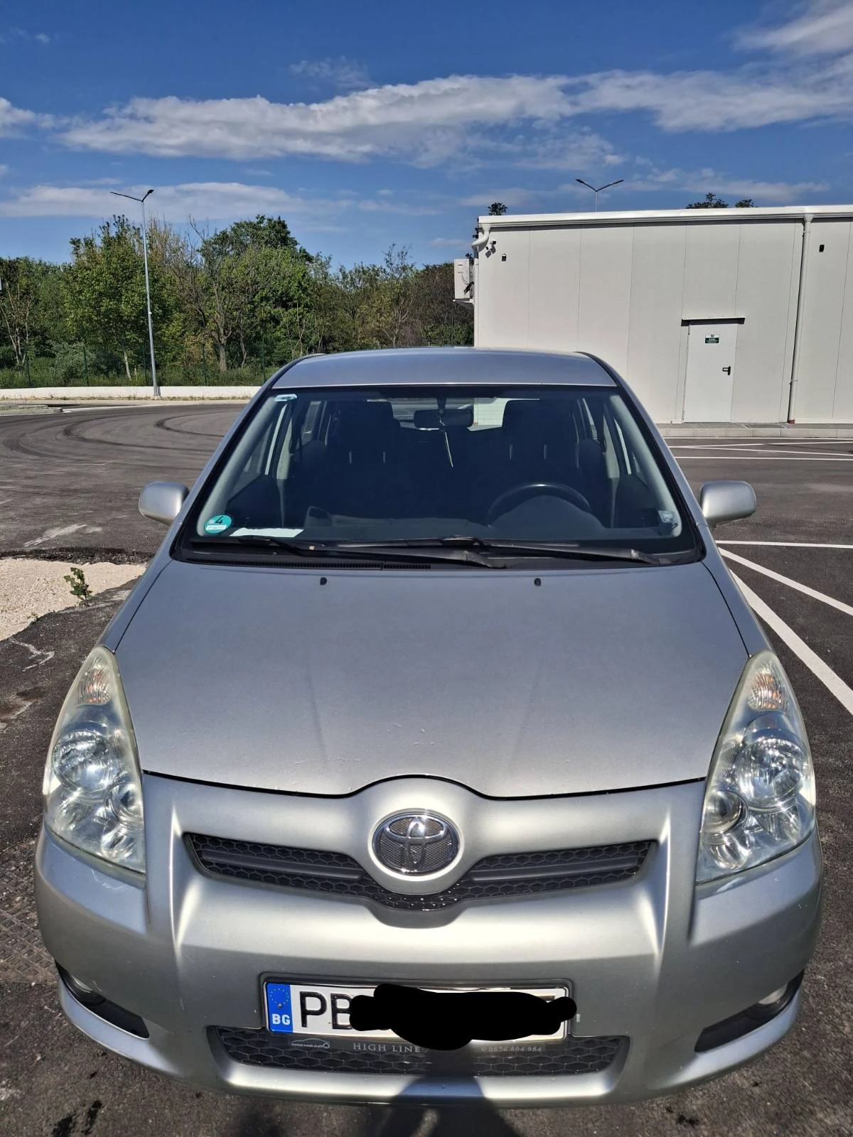 Toyota Corolla verso 1.8 VVT-i ГАЗ, снимка 2 - Автомобили и джипове - 54445104