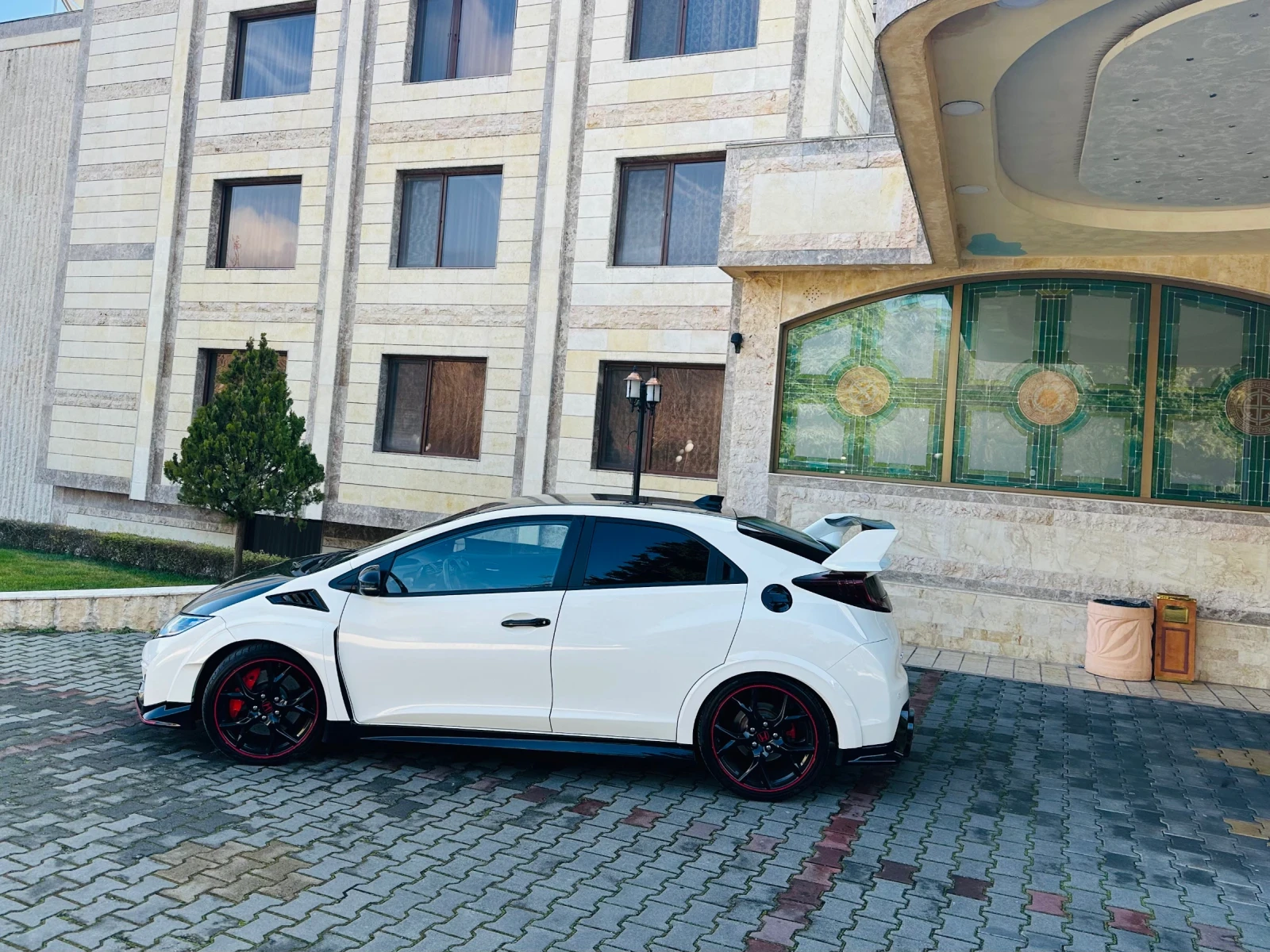 Honda Civic TypeR FK2, снимка 2 - Автомобили и джипове - 54527810
