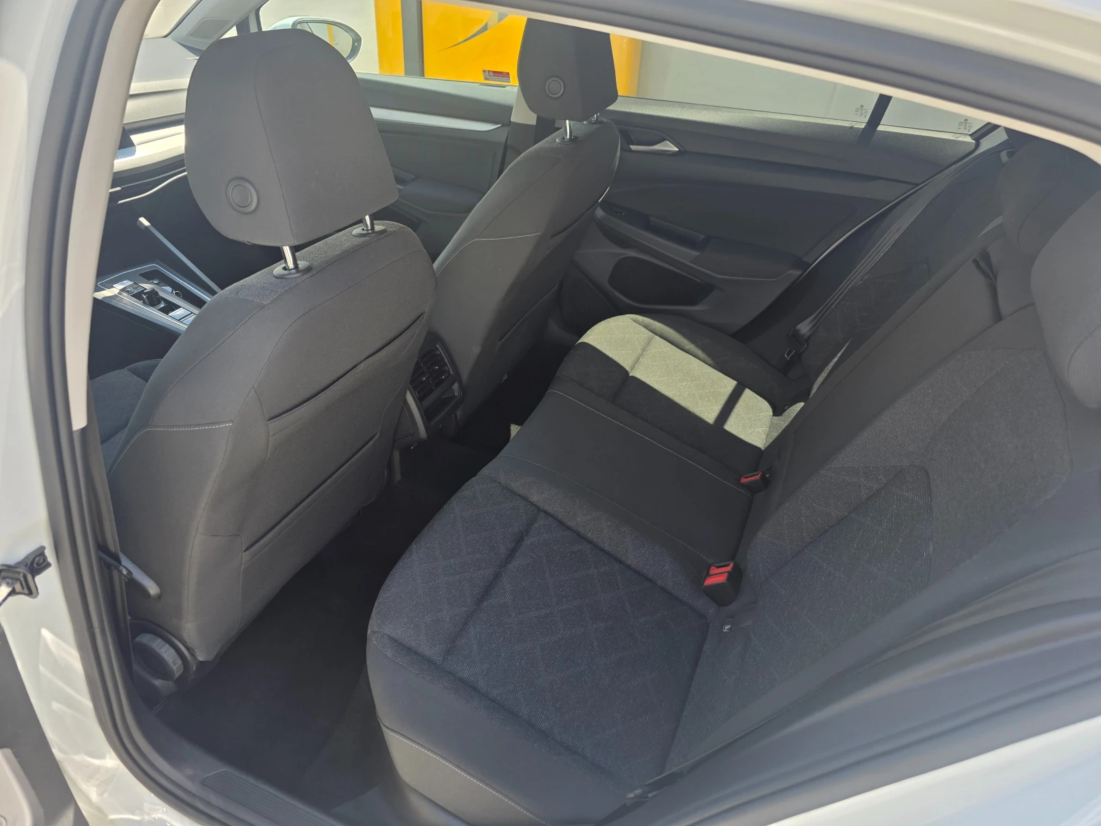 VW Golf 2.0 TDI DSG LED Digital Cockpit | Mobile.bg � ����������� 8