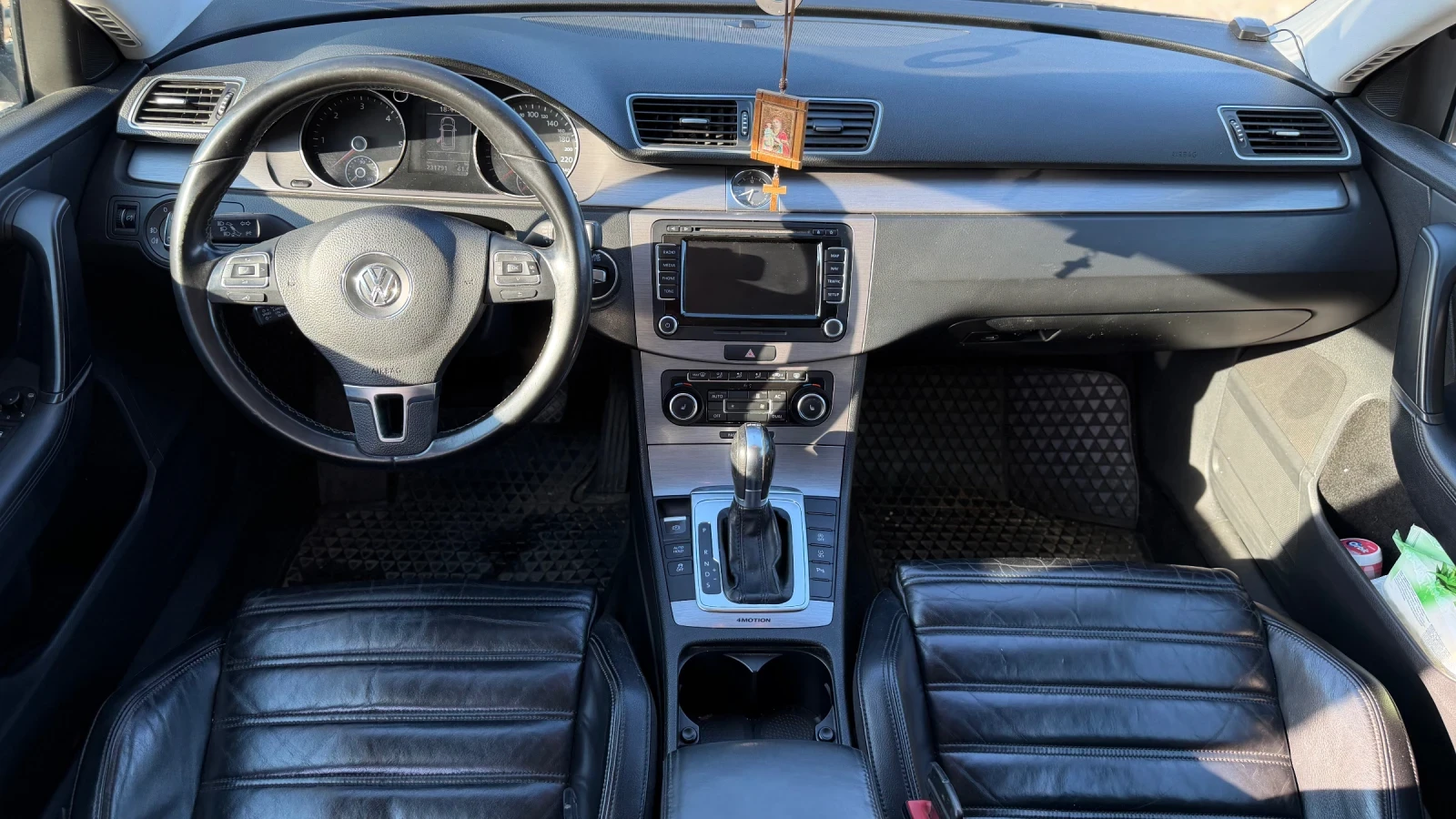 VW Passat 2.0tdi, снимка 6 - Автомобили и джипове - 54857568
