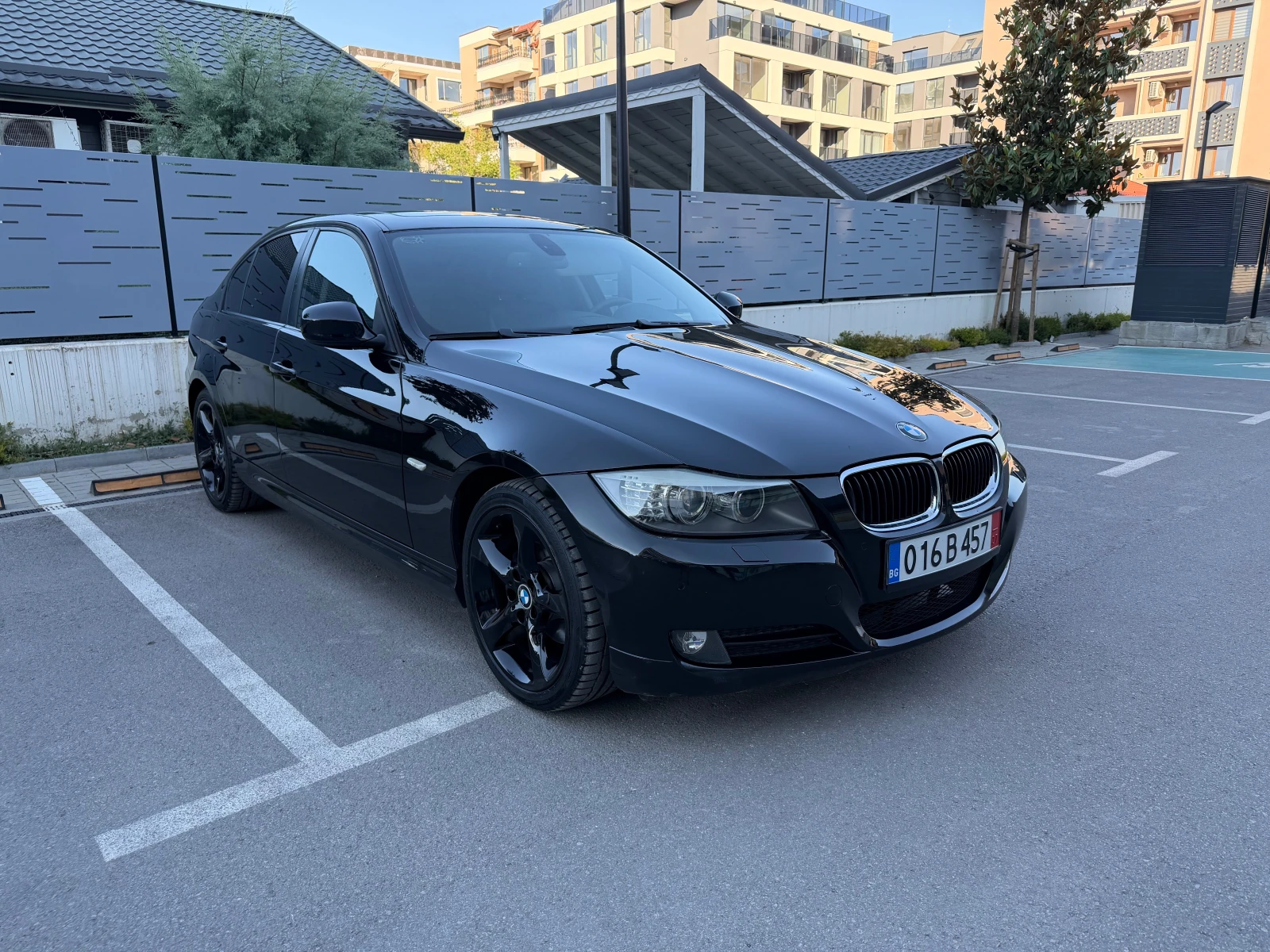 BMW 320 M-sport , снимка 2 - Автомобили и джипове - 55244252