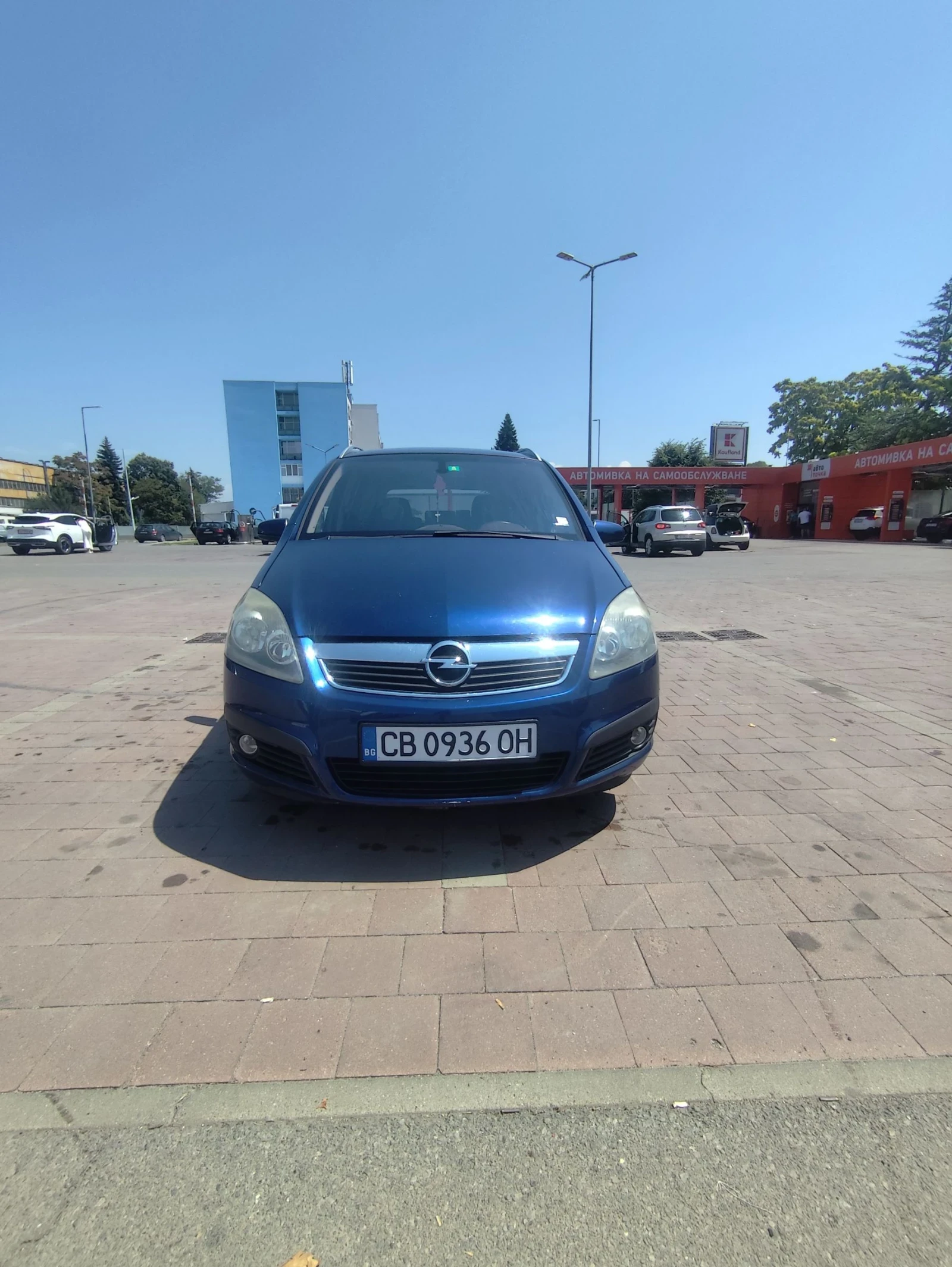 Opel Zafira 2.0T 200кс ГАЗ-БЕНЗИН, снимка 2 - Автомобили и джипове - 55341848