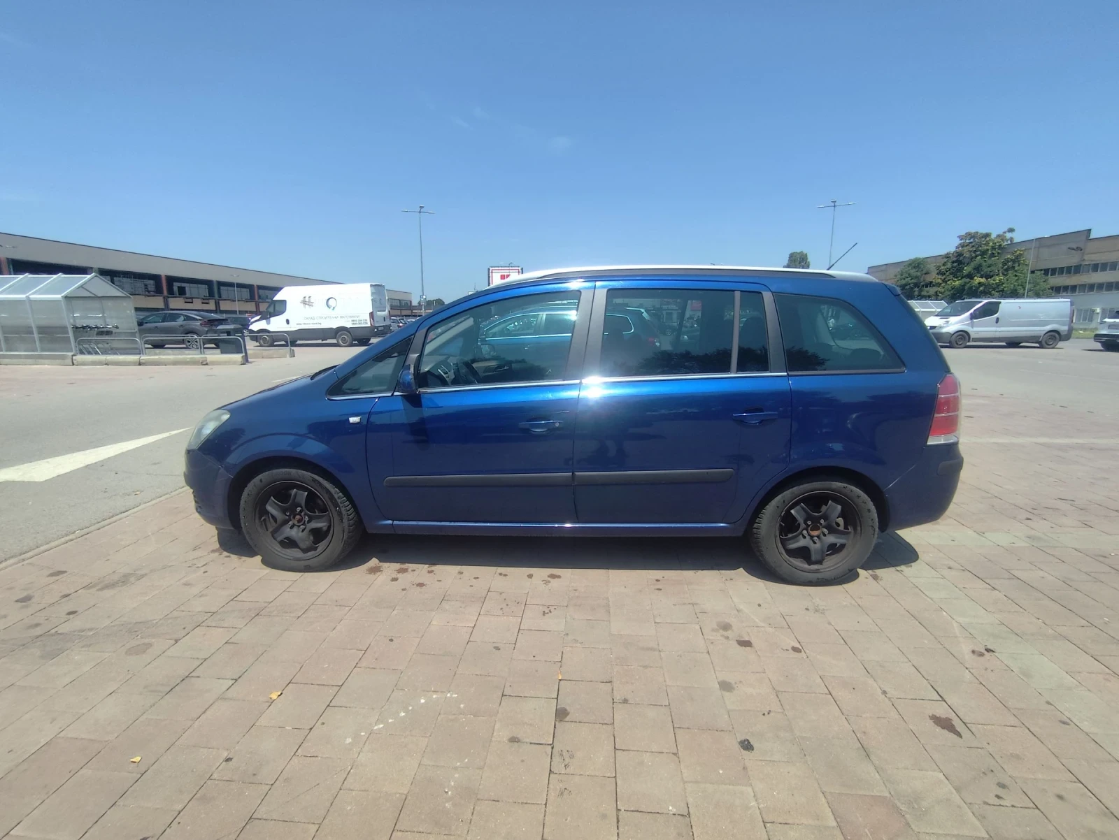 Opel Zafira 2.0T 200кс ГАЗ-БЕНЗИН, снимка 7 - Автомобили и джипове - 55341848