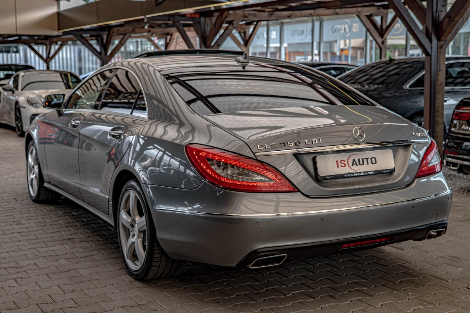 Mercedes-Benz CLS 350 Exclusive/4Matic/AirMatic/Memory/Blind Spot/Обдухв, снимка 5 - Автомобили и джипове - 55344038