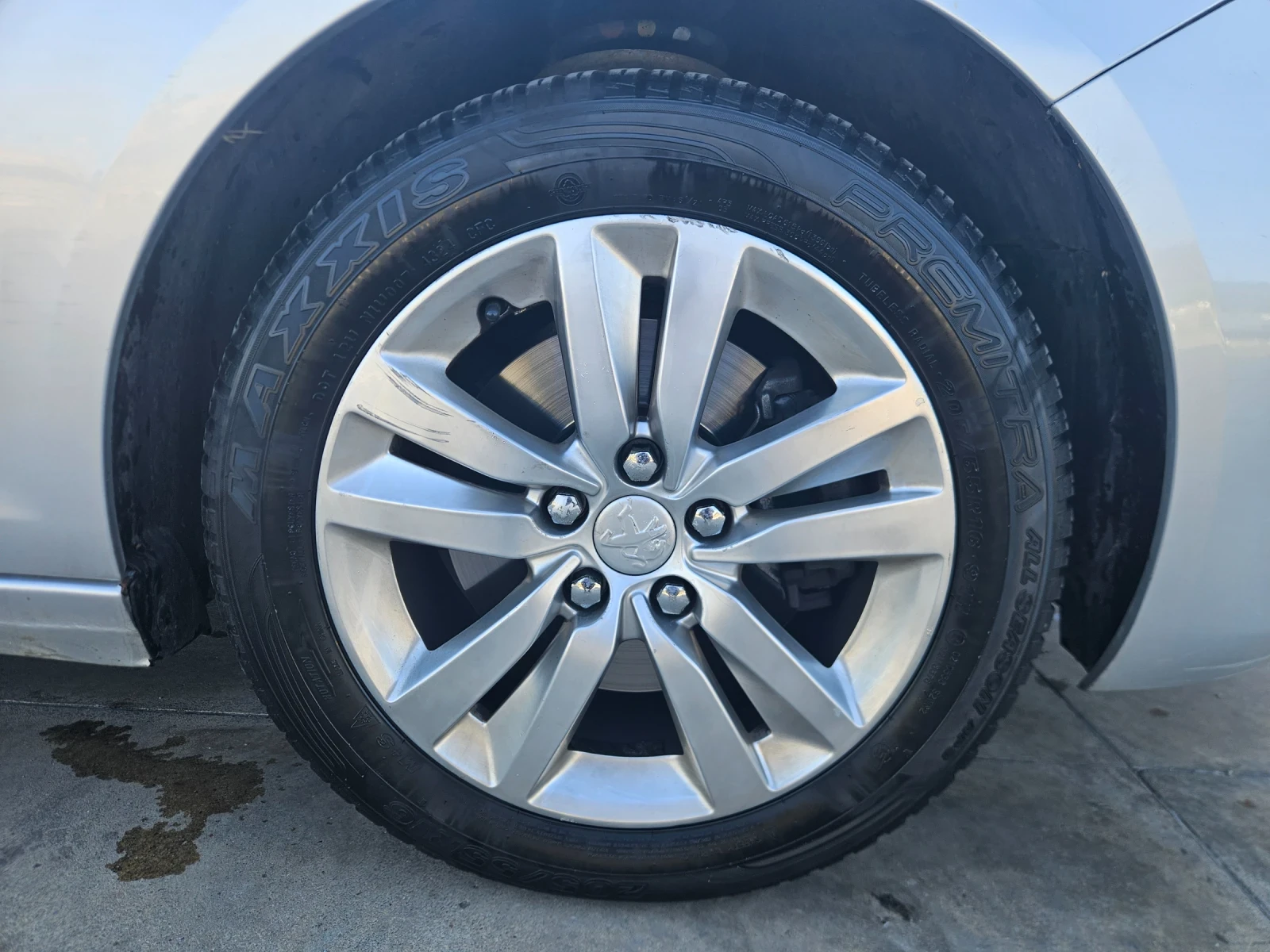 Peugeot 308 2.00 BlueHDI, снимка 8 - Автомобили и джипове - 55478862